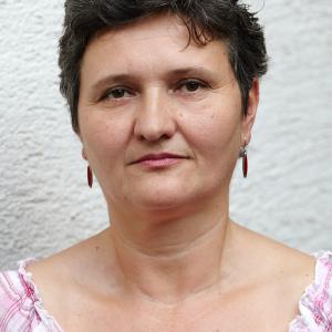 Selma M. (2015)  - My new photographs, today, 2015 @everydaysrebrenica on Instagram - Daily life and Rememberance. Selma M. - Rođena 20.03.1968. godine u Zvorniku. Udata je i živi od pada Srebrenice u Tuzli. 