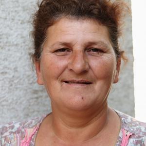 Jasminka S. (2015)  - My new photographs, today, 2015 @everydaysrebrenica on Instagram - Daily life and Rememberance. Jasminka S. Rođena 01.08.1964 u Bratuncu kod Srebrenice. Ona je majka troje djece i živi od pada Srebrenice sa svojom porodicom u Tuzli.