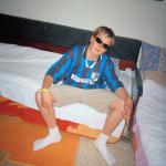 Almasa A. (2000)  - Moj mlađi sin Elvir i ja smo preživjeli. Brinem se za njegovu budućnost. Često se budi zbog noćnih mora. Elvir i ja se držimo zajedno.