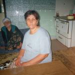 Jasminka S. (2000)  - Sestra mog muža mi je velika podrška. Jako mi je bitna. 

