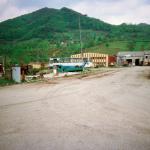 Timka S. (2000)  - U ovoj fabrici je moj muž radio do 1991. godine. U ratu, padom Srebrenice, ovdje sam morala provesti jednu noć. Neću je nikad zaboraviti, bila mi je kao jedna godina... Vrištanje i plakanje hiljada žena i djece... Tužna sjećanja na Potočare, Jula 1995. godine.
