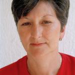 Vojka J.  (2000)  - Vojka J. Rođena 28-og Maja 1955. godine u Srebrenici. Udata je i ima dvoje djece. Njen muž je nezaposlen. Oni žive u Srebrenici.