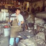 Selma M. (2015)  -  Stari Bosanski zanat u izumiranju. Sve je manje kovacnica u Bosni i Hercegovini. Nekad su kovacnice bile fabrike u malom,jer se tu dosta toga proizvodilo. Kako su otvarane fabrike sve je manje bilo i kovacnica. I danas su rijetke,ali sreca je da se neke stvari mogu pronaci samo u kovacnicama pa im je zbog toga i produzen vijek trajanja. Photo by Selma            